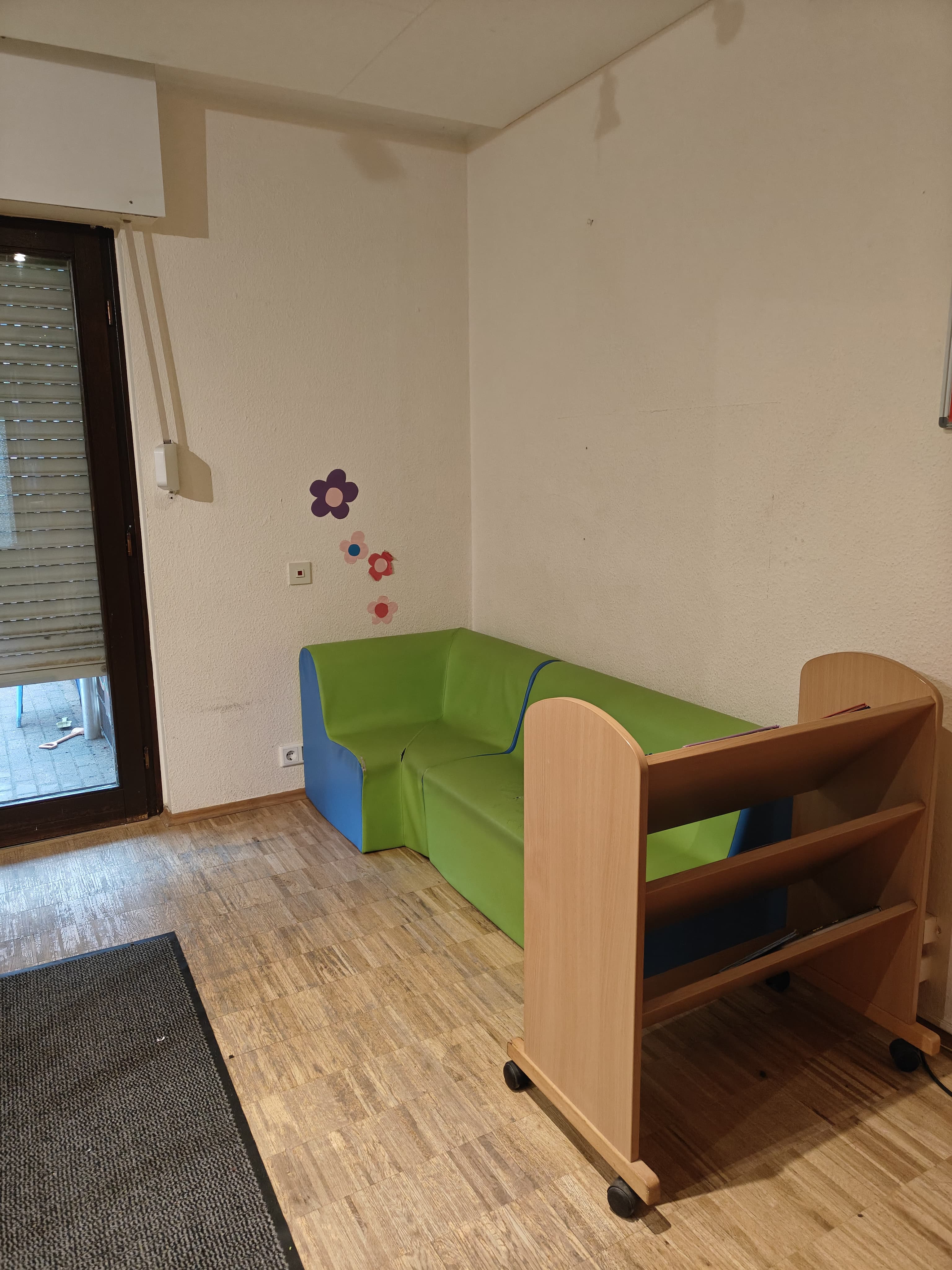 Kleine Kita, große Geschichten – schenkt uns eine Kuschel-Leseecke!